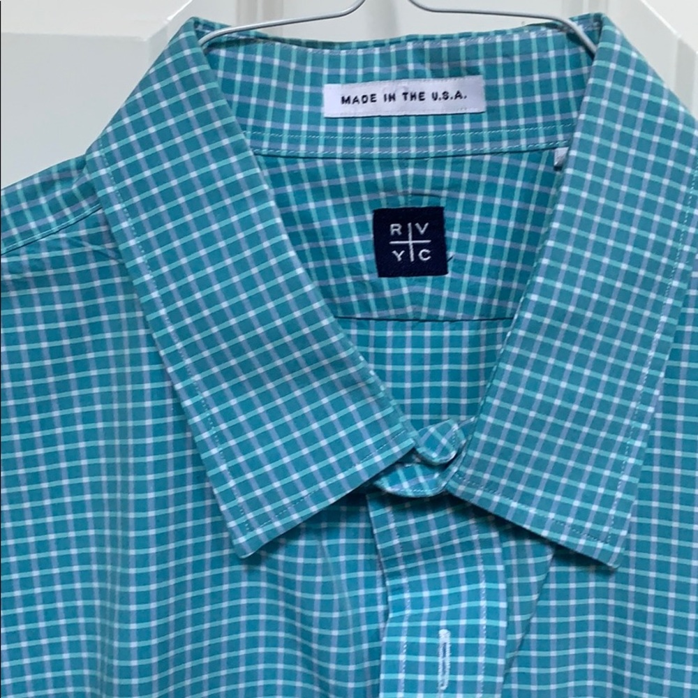RVYC Trunk Club men’s button down. Size XL
